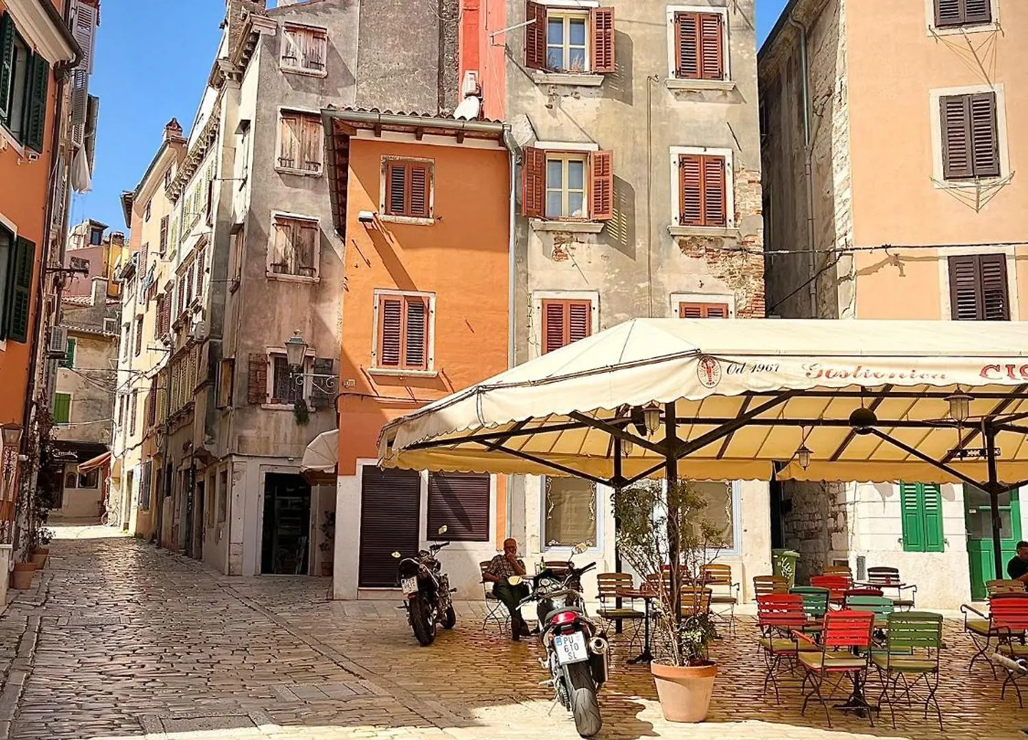 Square Apartment Old Town By Irundo Rovinj